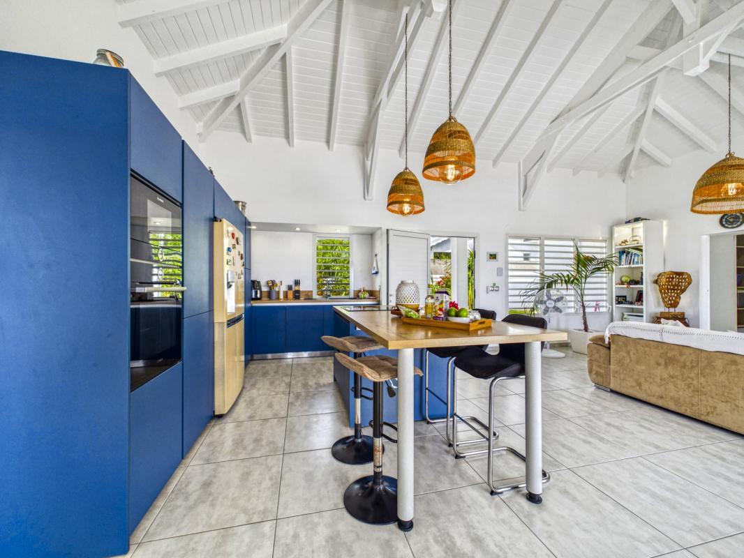 13. A louer villa avec piscine et vue mer St François Guadeloupe